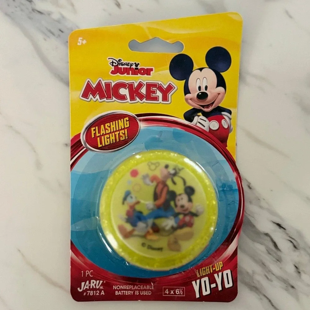 LOT 7 Disney Junior Mickey Mouse Clubhouse Toy Yo-Yo Chalk Magic Grow Pumper New
